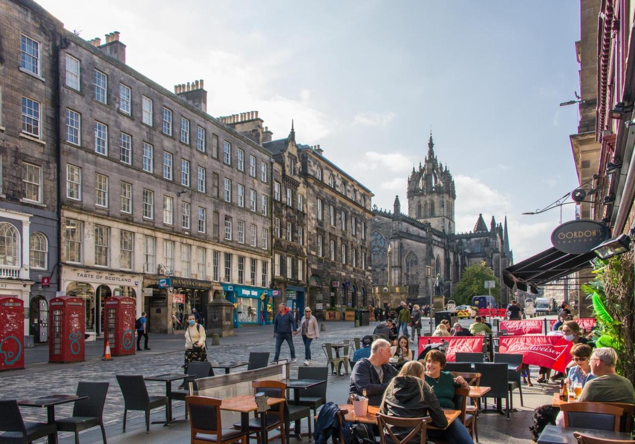 Parliament Sq Apartment Edinburgh Bagian luar foto
