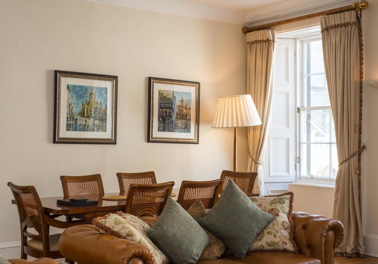 Parliament Sq Apartment Edinburgh Bagian luar foto