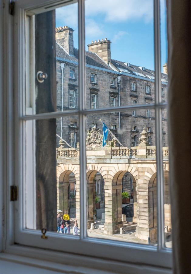 Parliament Sq Apartment Edinburgh Bagian luar foto